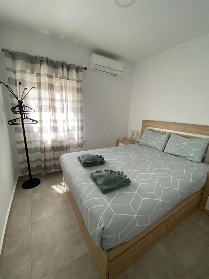 Centre Apartment Near Plaza De Toros อาลิกันเต ภายนอก รูปภาพ