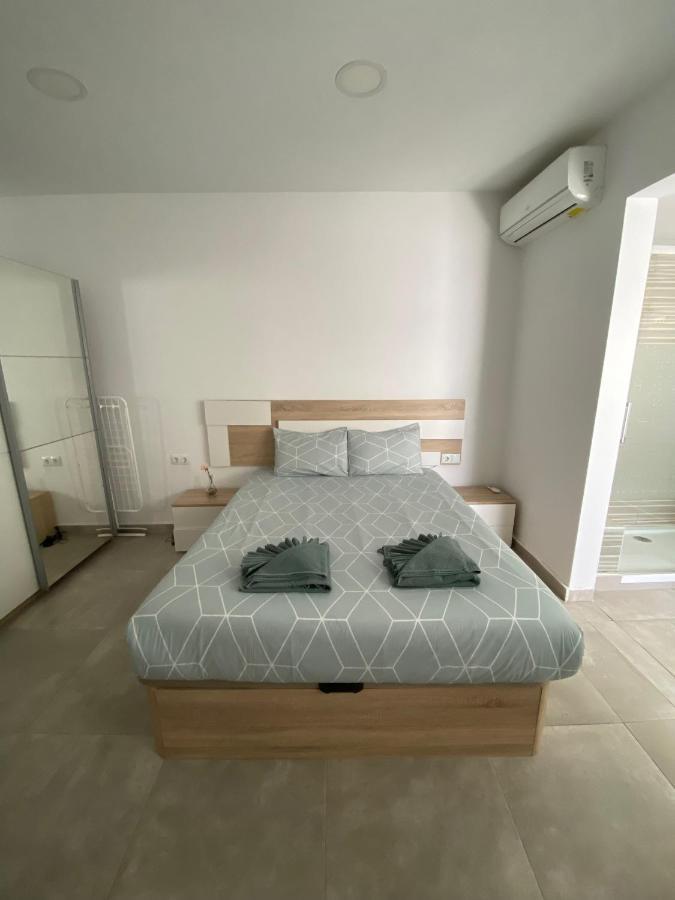 Centre Apartment Near Plaza De Toros อาลิกันเต ภายนอก รูปภาพ