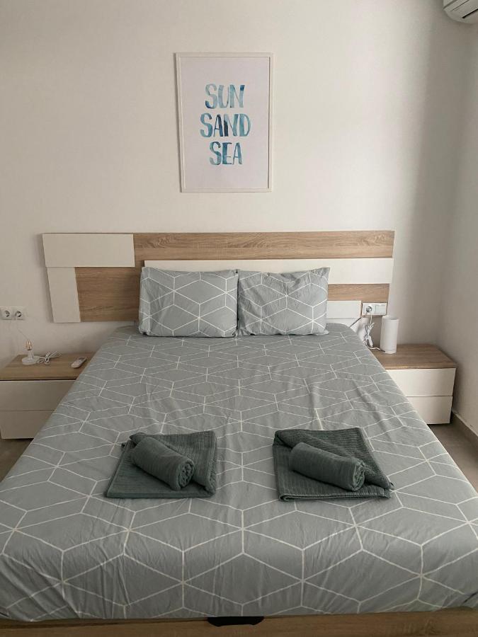 Centre Apartment Near Plaza De Toros อาลิกันเต ภายนอก รูปภาพ